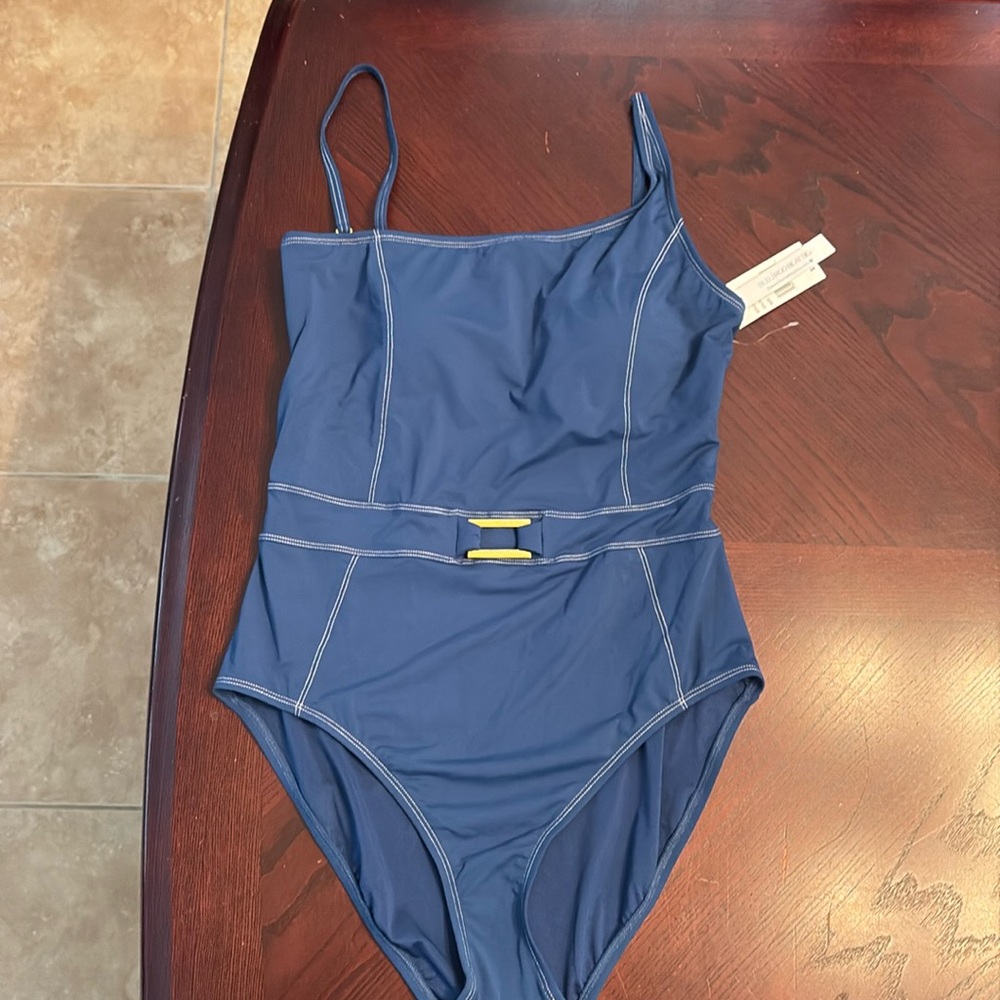 One piece swimsuit